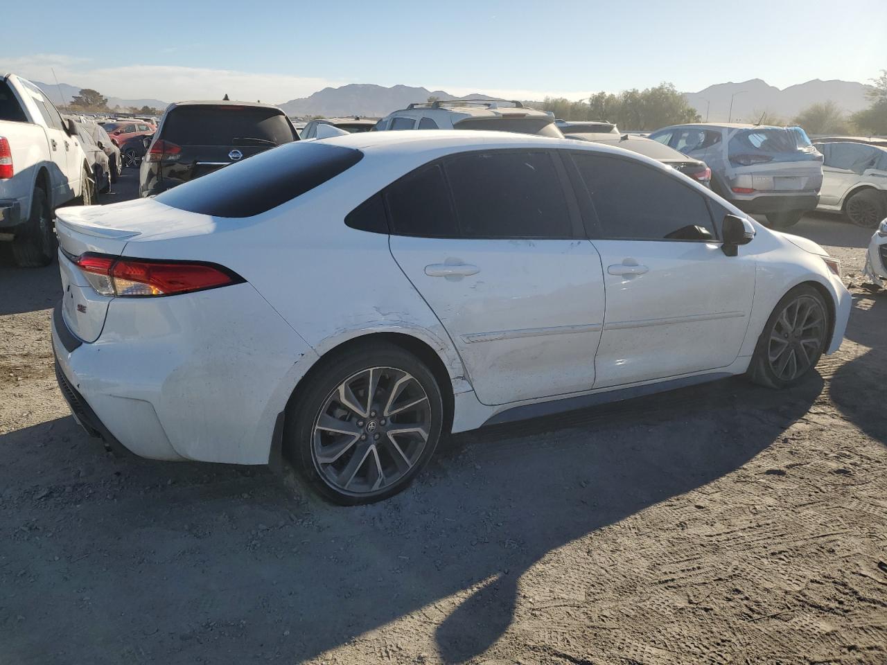 2022 TOYOTA COROLLA SE VIN:5YFP4MCE3NP133558