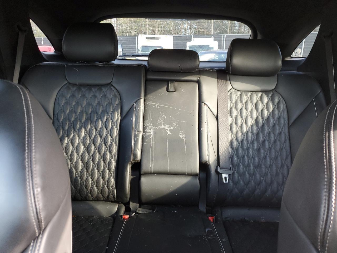 2023 GENESIS GV70 BASE VIN:KMUMCDTC3PU081131