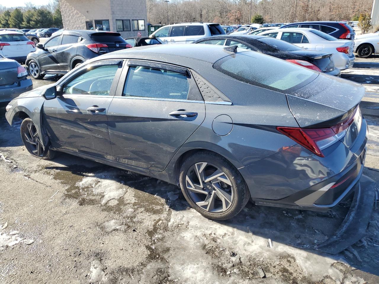 2024 HYUNDAI ELANTRA SEL VIN:KMHLS4DG7RU767304