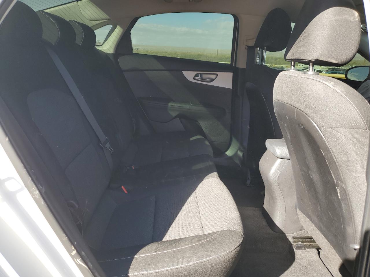 2022 KIA FORTE FE VIN:3KPF24AD2NE468825