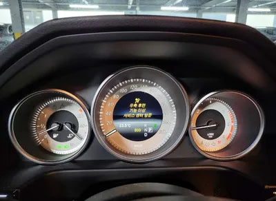 2016 Mercedes-Benz E 220 VIN: