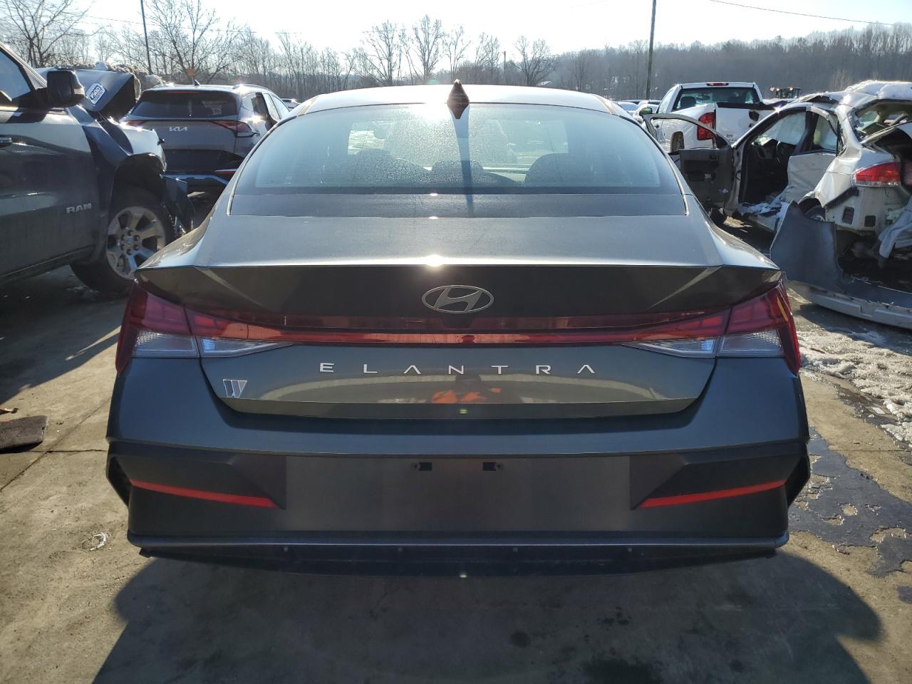 2024 HYUNDAI ELANTRA SEL VIN:KMHLS4DG7RU784555