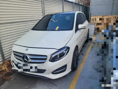 2015 Mercedes-Benz B 200 VIN: