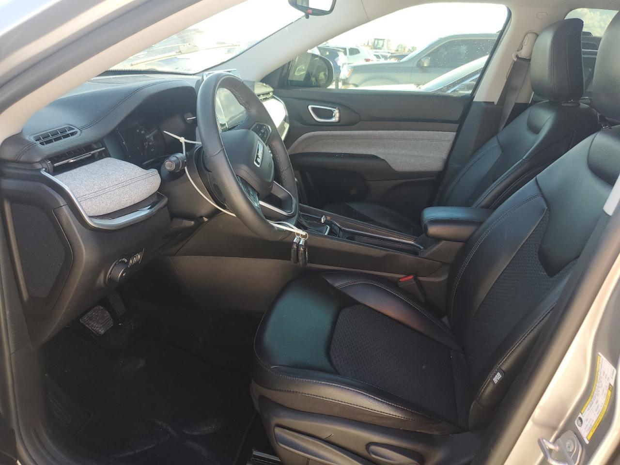2022 JEEP COMPASS LATITUDE VIN:3C4NJDBB2NT135922