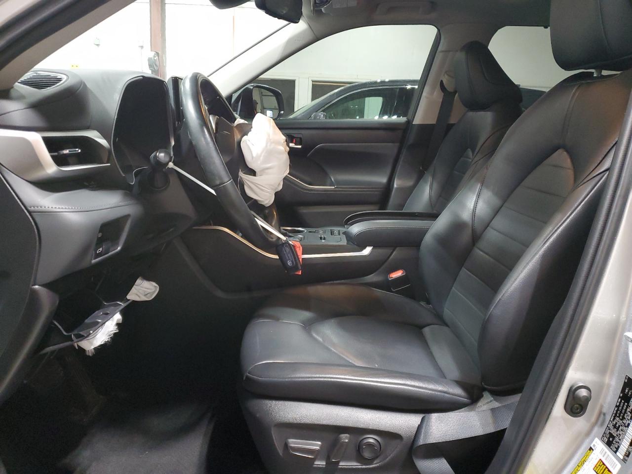 2022 TOYOTA HIGHLANDER HYBRID XLE VIN:5TDGBRCH4NS559599