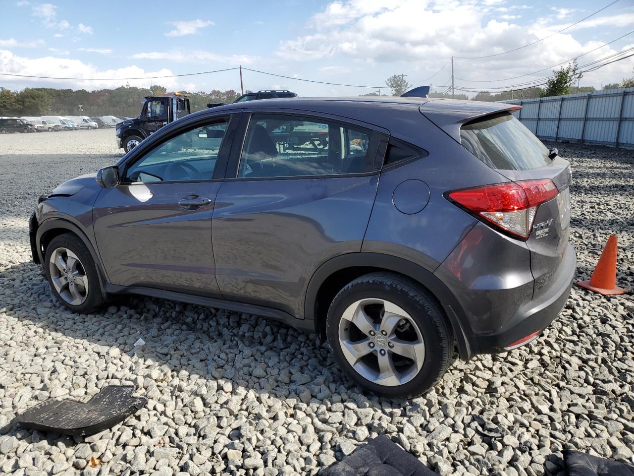 2022 HONDA HR-V LX VIN:3CZRU6H39NM702622
