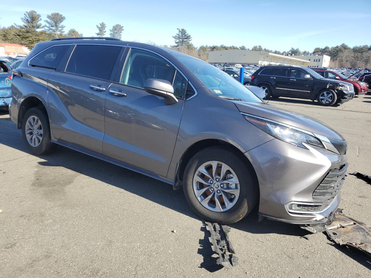 2023 TOYOTA SIENNA XLE VIN:5TDJSKFC6PS085526