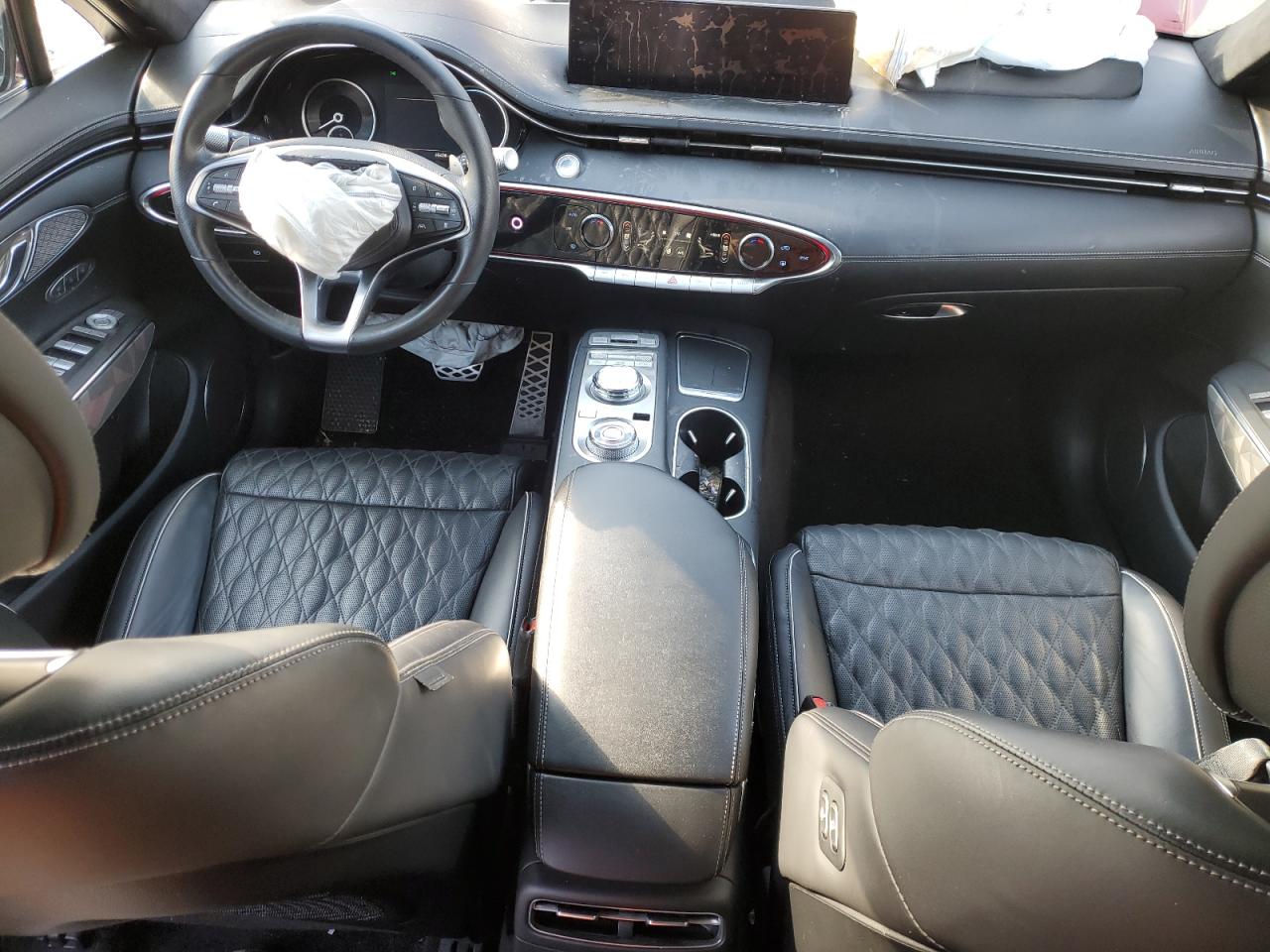 2023 GENESIS GV70 BASE VIN:KMUMCDTC3PU081131