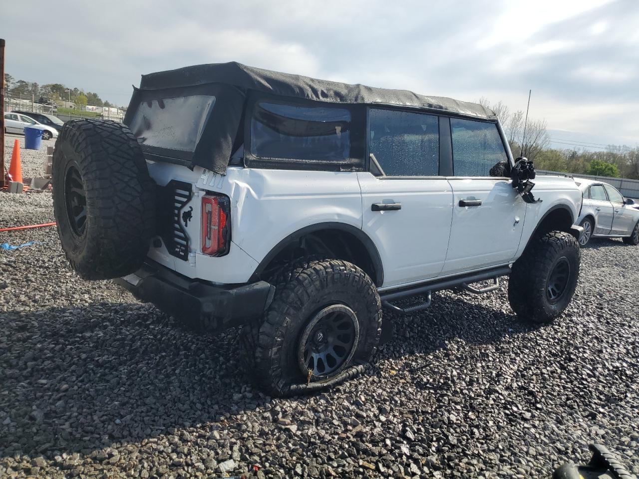 2022 FORD BRONCO BASE VIN:1FMEE5DP6NLB41068