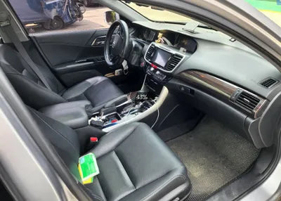 2017 Honda Accord JHMCR6650HC200790 VIN:JHMCR6650HC200790