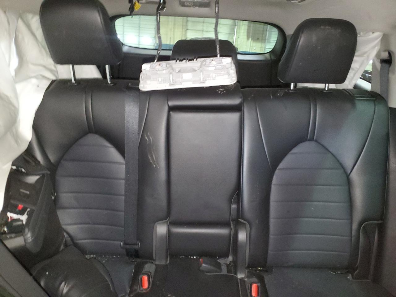 2022 TOYOTA HIGHLANDER XLE VIN:5TDGZRBHXNS222559