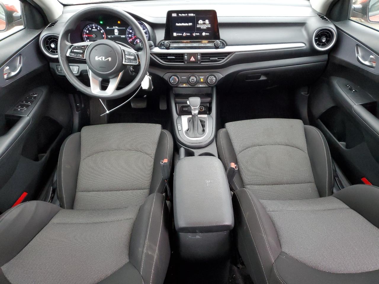 2022 KIA FORTE FE VIN:3KPF24AD2NE460322