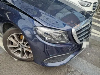 2018 Mercedes-Benz E 300 VIN: