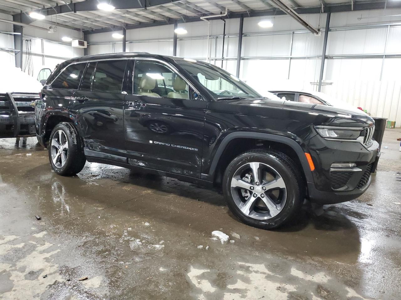 2023 JEEP GRAND CHEROKEE LIMITED 4XE VIN:1C4RJYB68PC588792