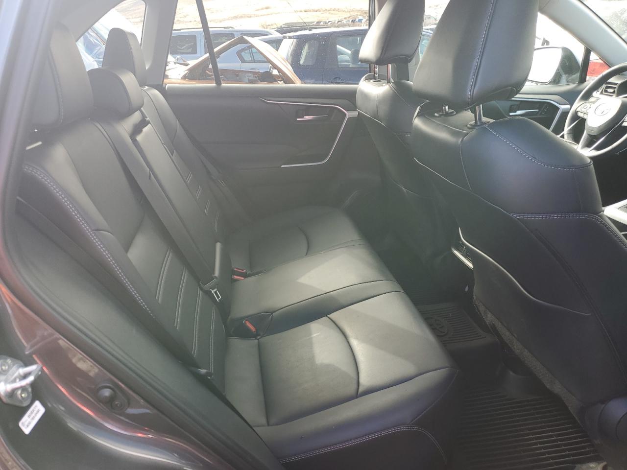 2024 TOYOTA RAV4 XLE PREMIUM VIN:2T3A1RFV5RW434819