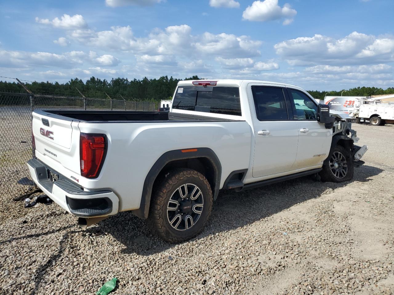 2022 GMC SIERRA K2500 AT4 VIN:1GT49PEY4NF182353