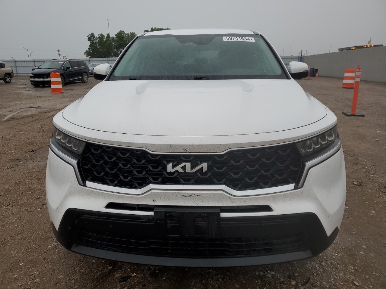 2022 KIA SORENTO LX VIN:5XYRGDLC5NG162255