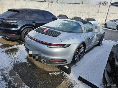 2021 Porsche 911 Targa VIN: