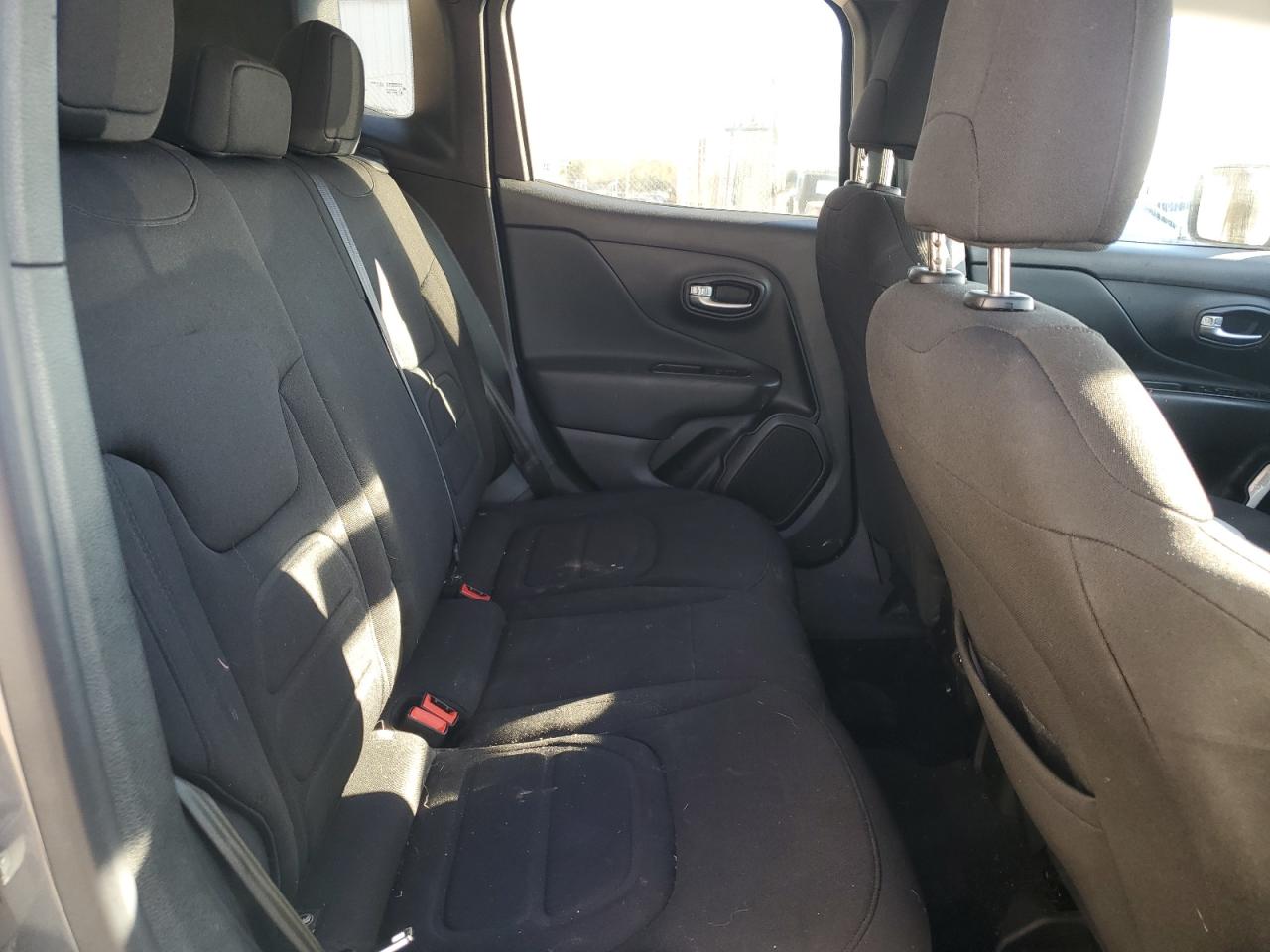 2022 JEEP RENEGADE LATITUDE VIN:ZACNJDB18NPN48150