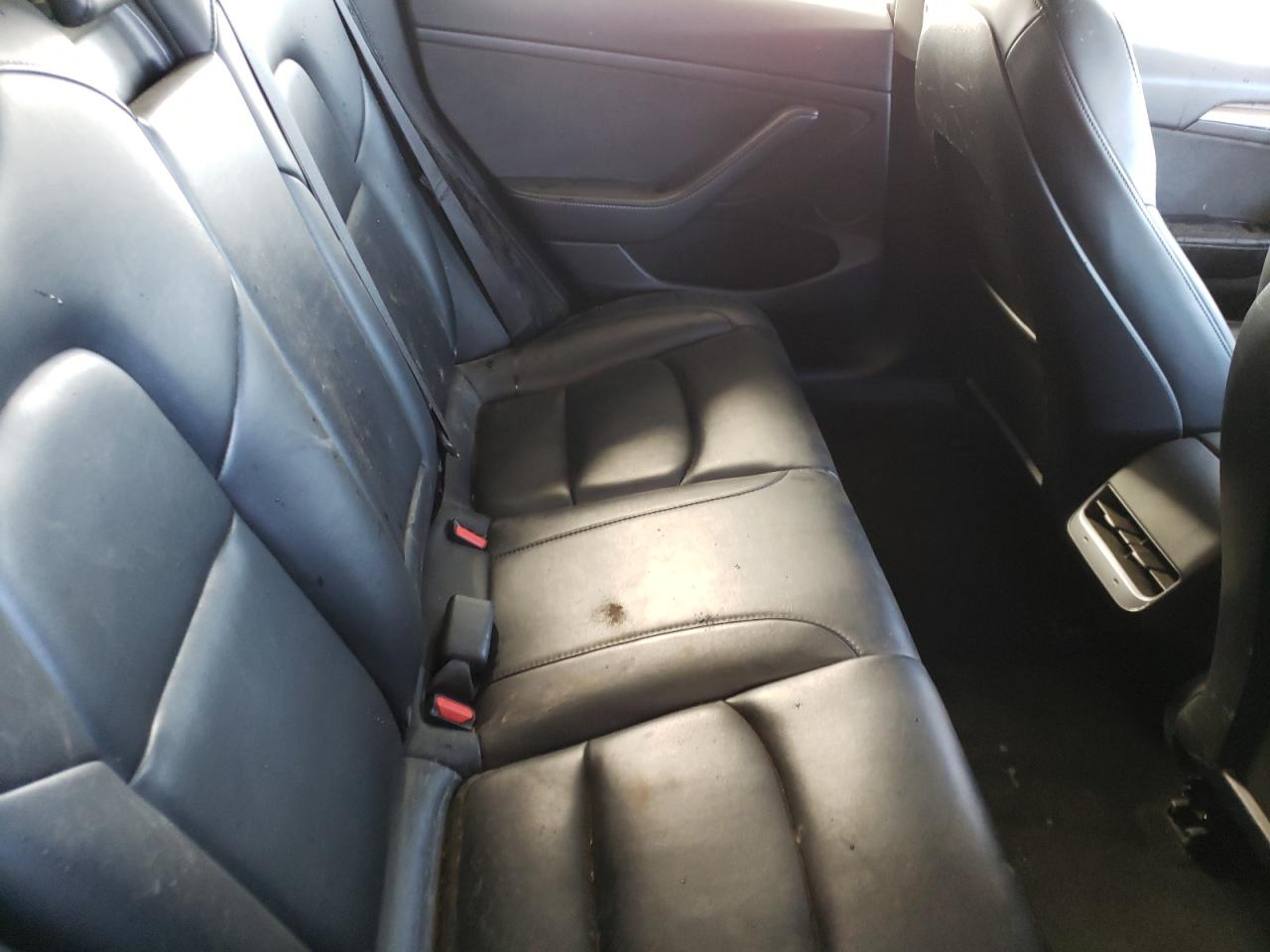 2022 TESLA MODEL 3  VIN:5YJ3E1EAXNF372301