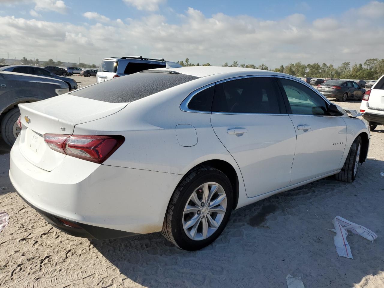 2022 CHEVROLET MALIBU LT VIN:1G1ZD5ST3NF122333