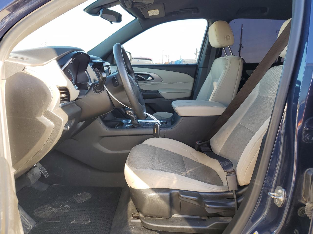 2022 CHEVROLET TRAVERSE LS VIN:1GNERFKWXNJ136631