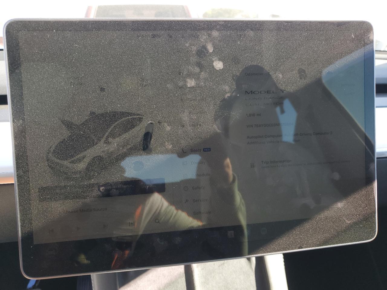 2022 TESLA MODEL Y  VIN:7SAYGDEE8NF515804