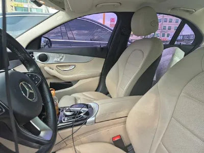 2016 Mercedes-Benz C 220 VIN: