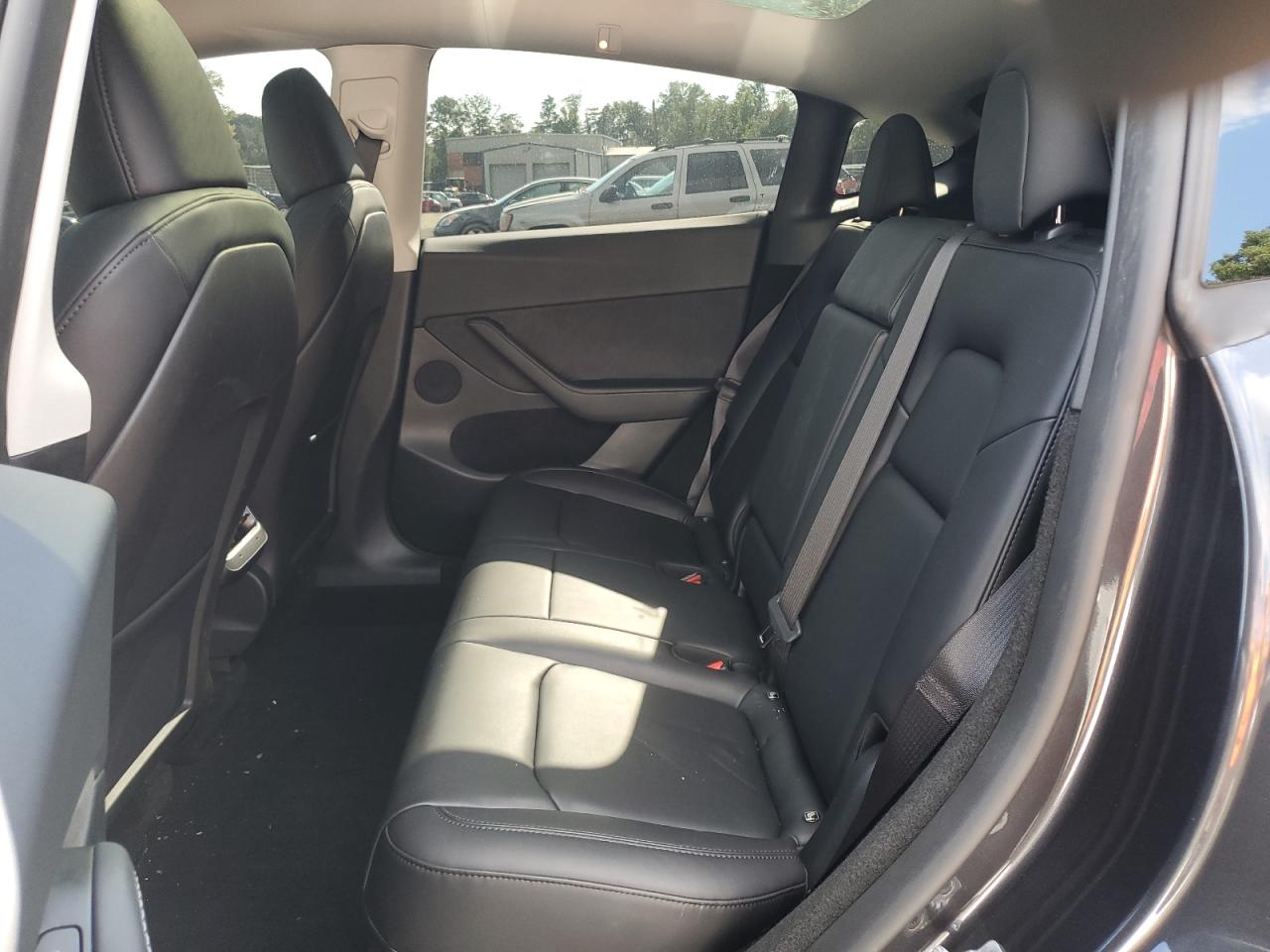 2024 TESLA MODEL Y  VIN:7SAYGDED6RF091911