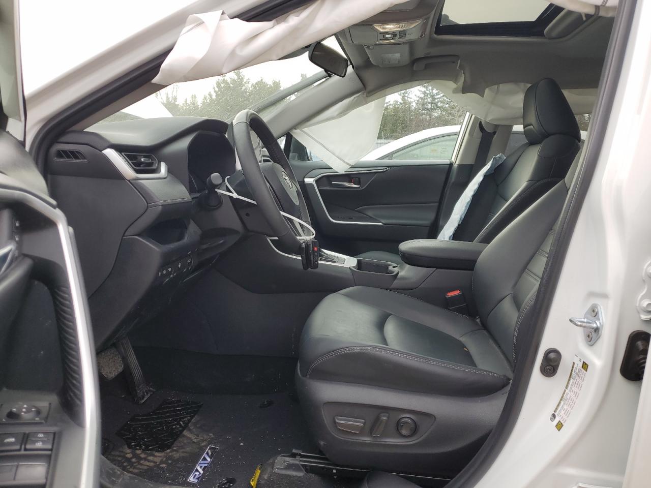 2023 TOYOTA RAV4 XLE VIN:2T3R1RFV8PW343317