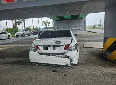 2016 Mercedes-Benz E 220 VIN: