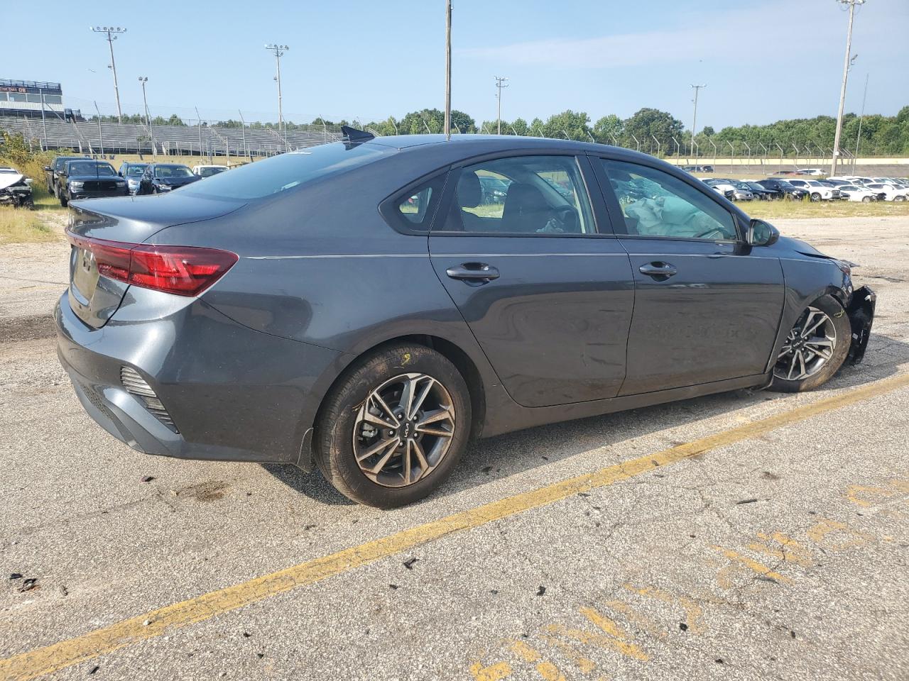 2024 KIA FORTE LX VIN:3KPF24AD0RE757093