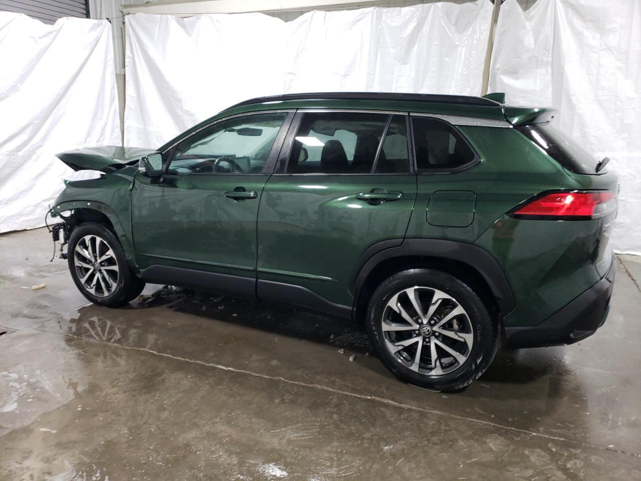 2022 TOYOTA COROLLA CROSS XLE VIN:7MUDAABG7NV023994