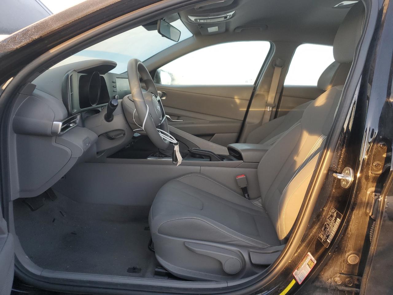 2022 HYUNDAI ELANTRA SEL VIN:KMHLM4AG3NU244578