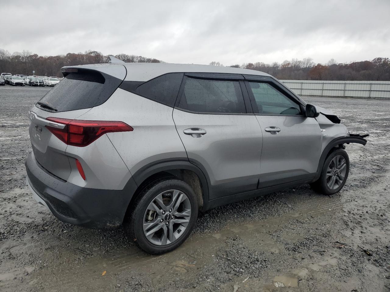 2022 KIA SELTOS LX VIN:KNDEPCAA2N7332692