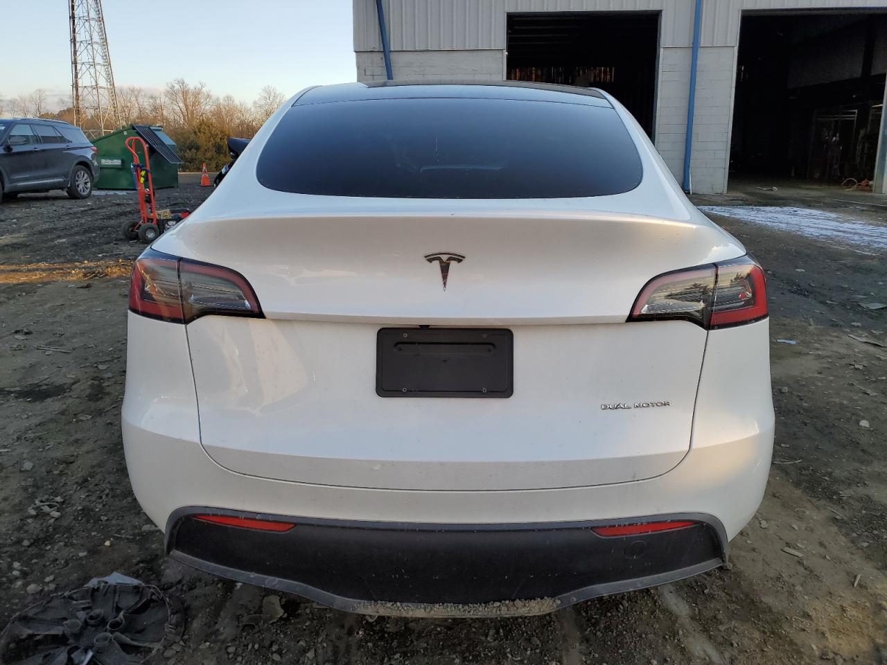2023 TESLA MODEL Y  VIN:7SAYGDEE6PA114803