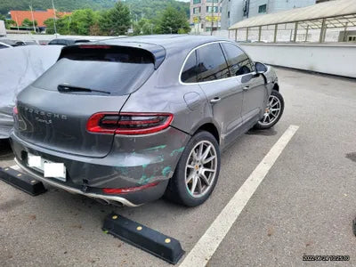 2015 Porsche Macan WP1AD2957FLB83227 VIN:WP1AD2957FLB83227