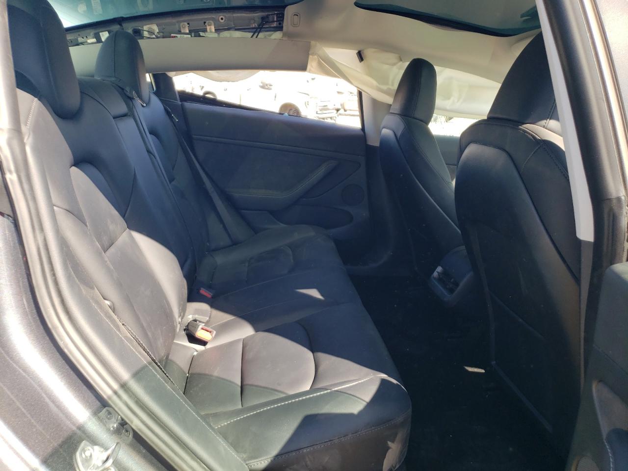 2023 TESLA MODEL 3  VIN:5YJ3E1EAXPF500300