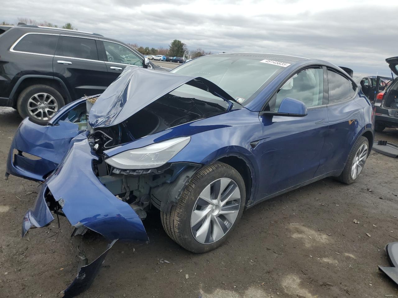 2023 TESLA MODEL Y  VIN:7SAYGDEE0PA175032