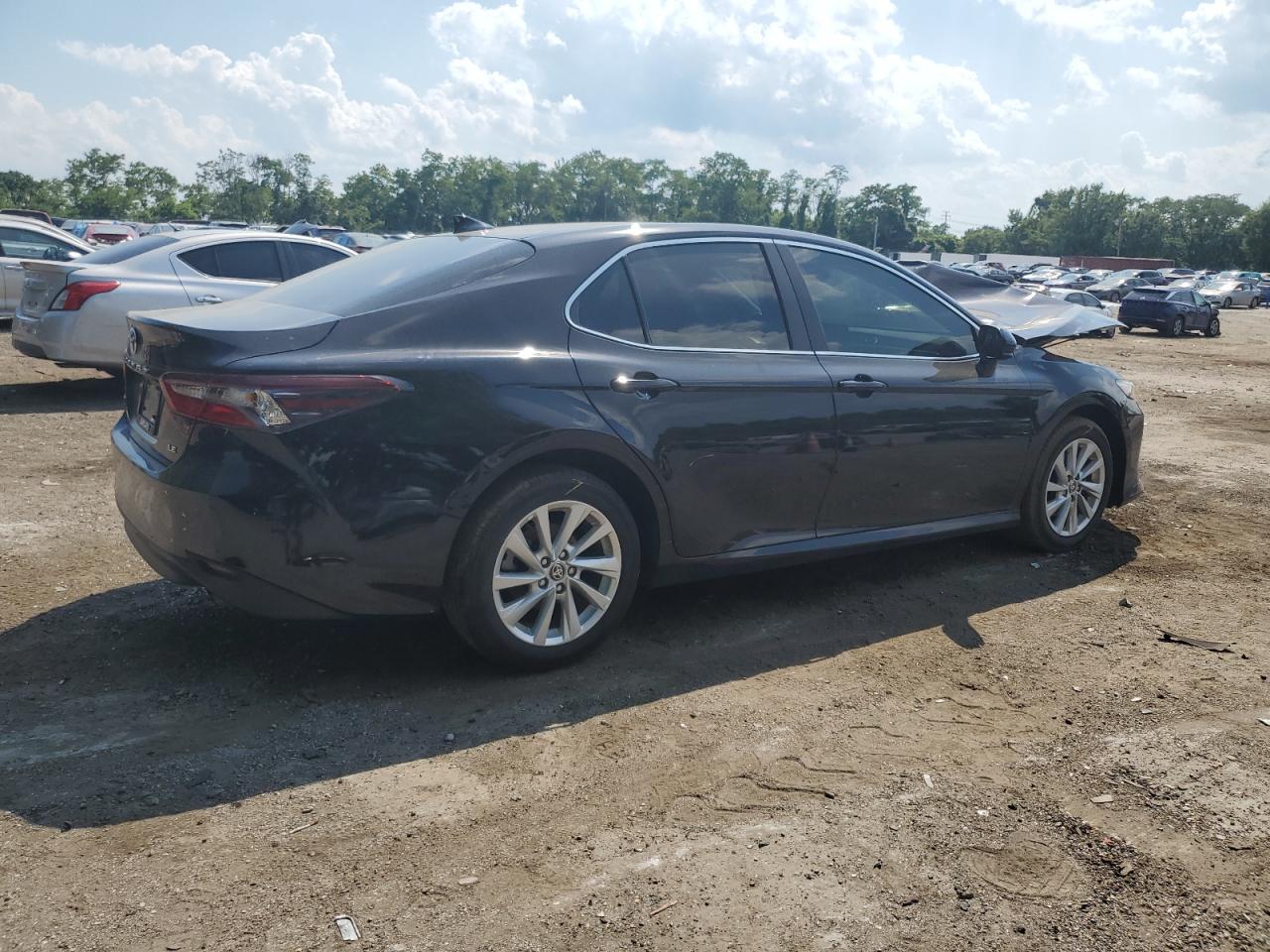 2024 TOYOTA CAMRY LE VIN:4T1C11AKXRU190861