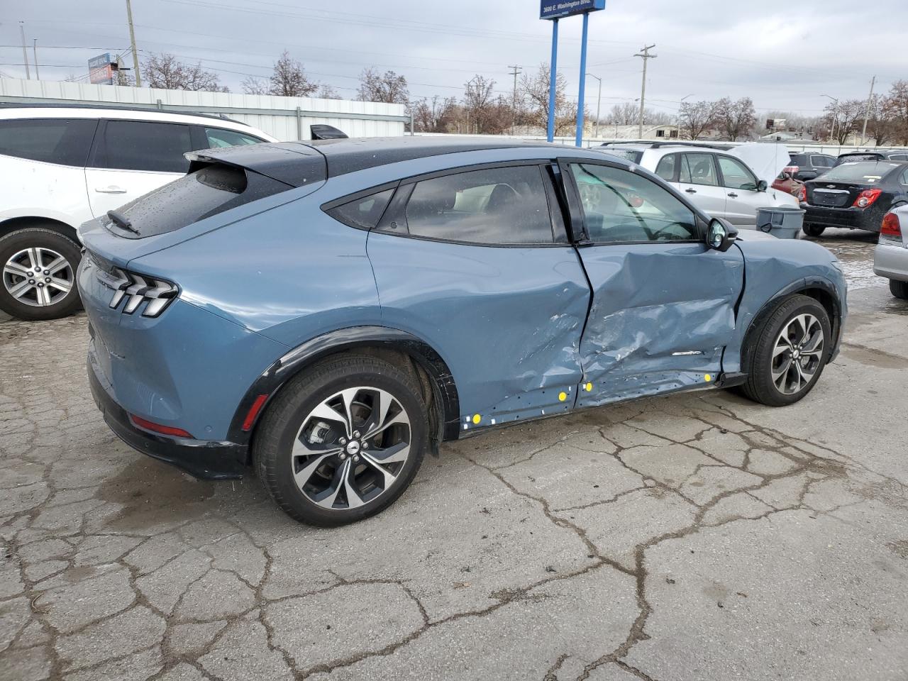 2023 FORD MUSTANG MACH-E PREMIUM VIN:3FMTK3SU2PMA77609