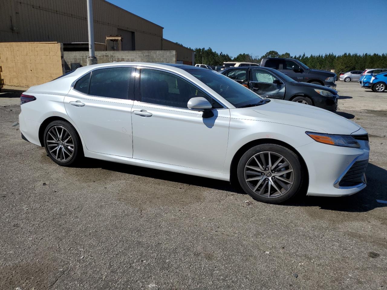 2023 TOYOTA CAMRY XLE VIN:4T1FZ1AK9PU075588