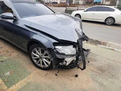 2019 Mercedes-Benz E 300 WDDZF4KB3KA667935 VIN:WDDZF4KB3KA667935