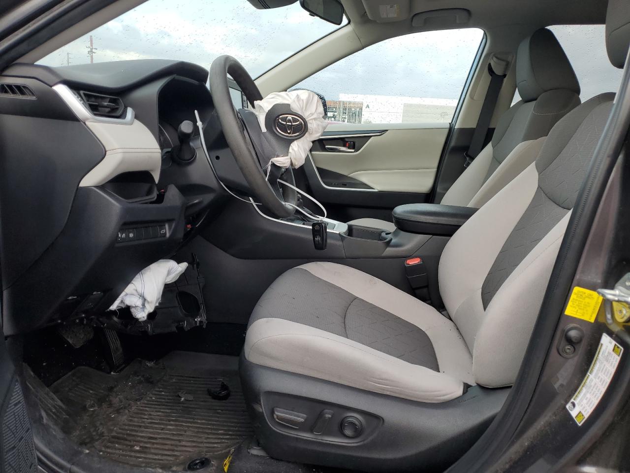 2022 TOYOTA RAV4 XLE VIN:2T3W1RFV1NC194430