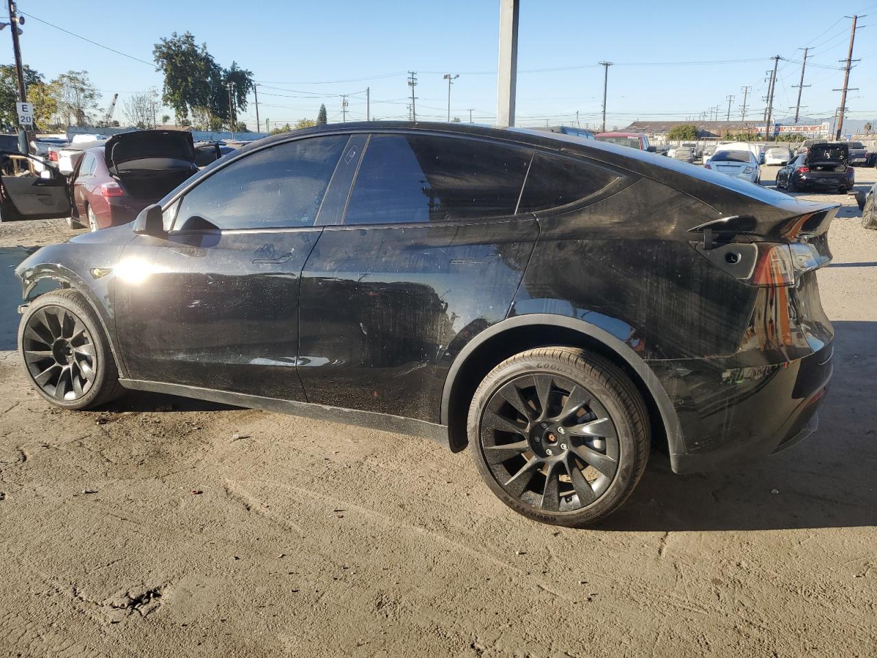 2022 TESLA MODEL Y VIN:7SAYGDEEXNF550568