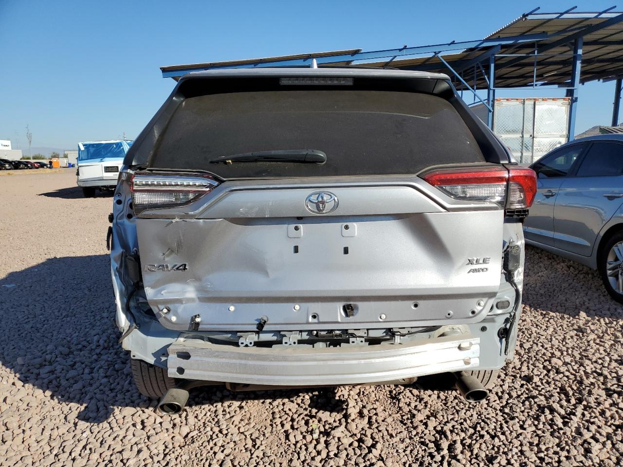 2022 TOYOTA RAV4 XLE VIN:2T3P1RFV3NC320632