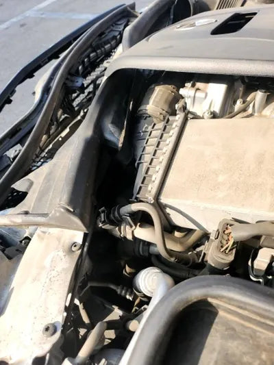 2015 Mercedes-Benz C 200 VIN: