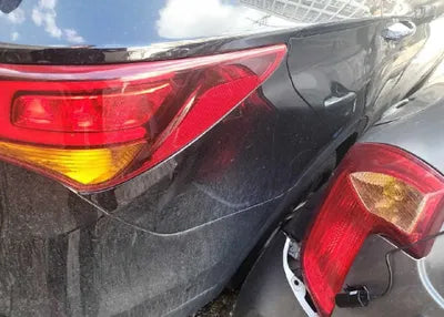 2018 Hyundai Santa FE 1KMHSW81UBJU81533 VIN:1KMHSW81UBJU81533