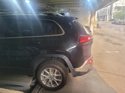 2016 Jeep Cherokee VIN: