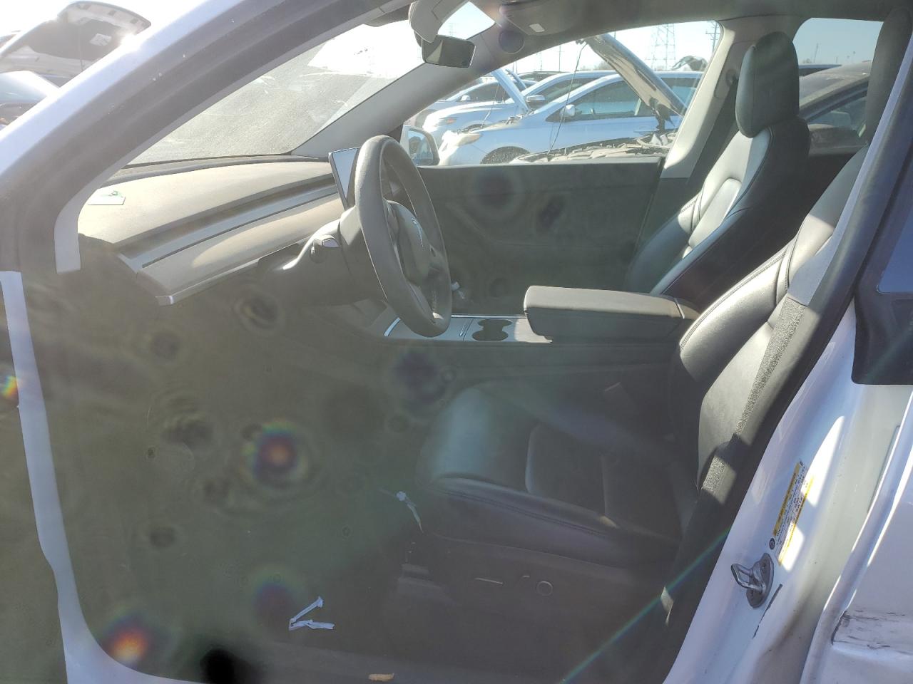 2022 TESLA MODEL Y  VIN:7SAYGDEE2NF320068